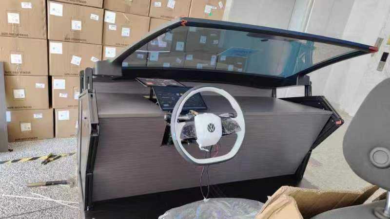 智能方向盤座艙展臺